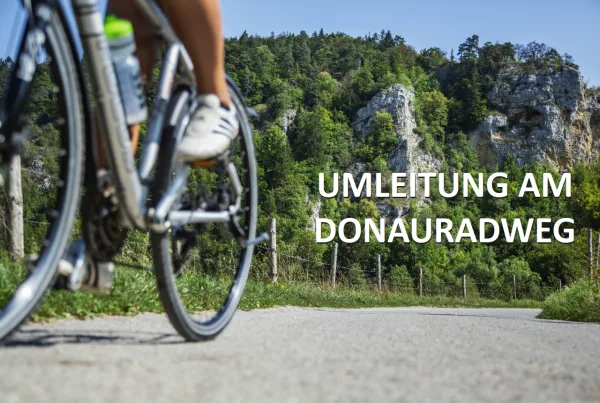 radfahrende auf Radweg